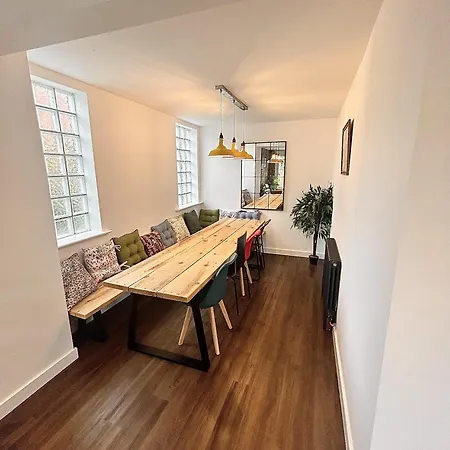 Northampton Oasis - 4 Bedroom House Esterno foto