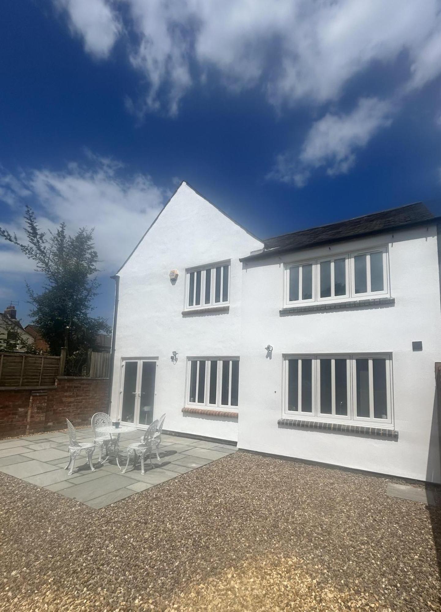 Casa de Férias Oasis - 4 Bedroom House Northampton