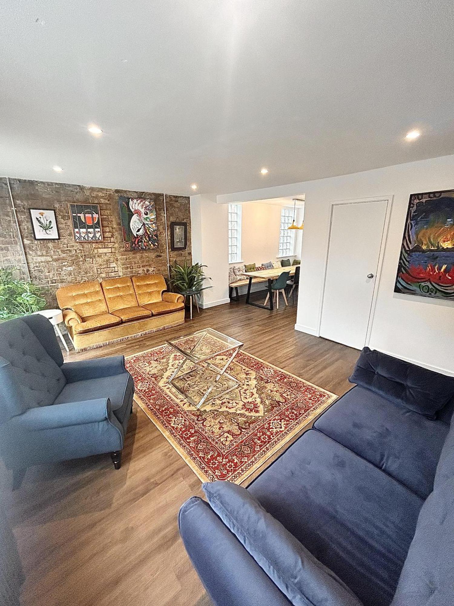 Oasis - 4 Bedroom House Casa de Férias Northampton