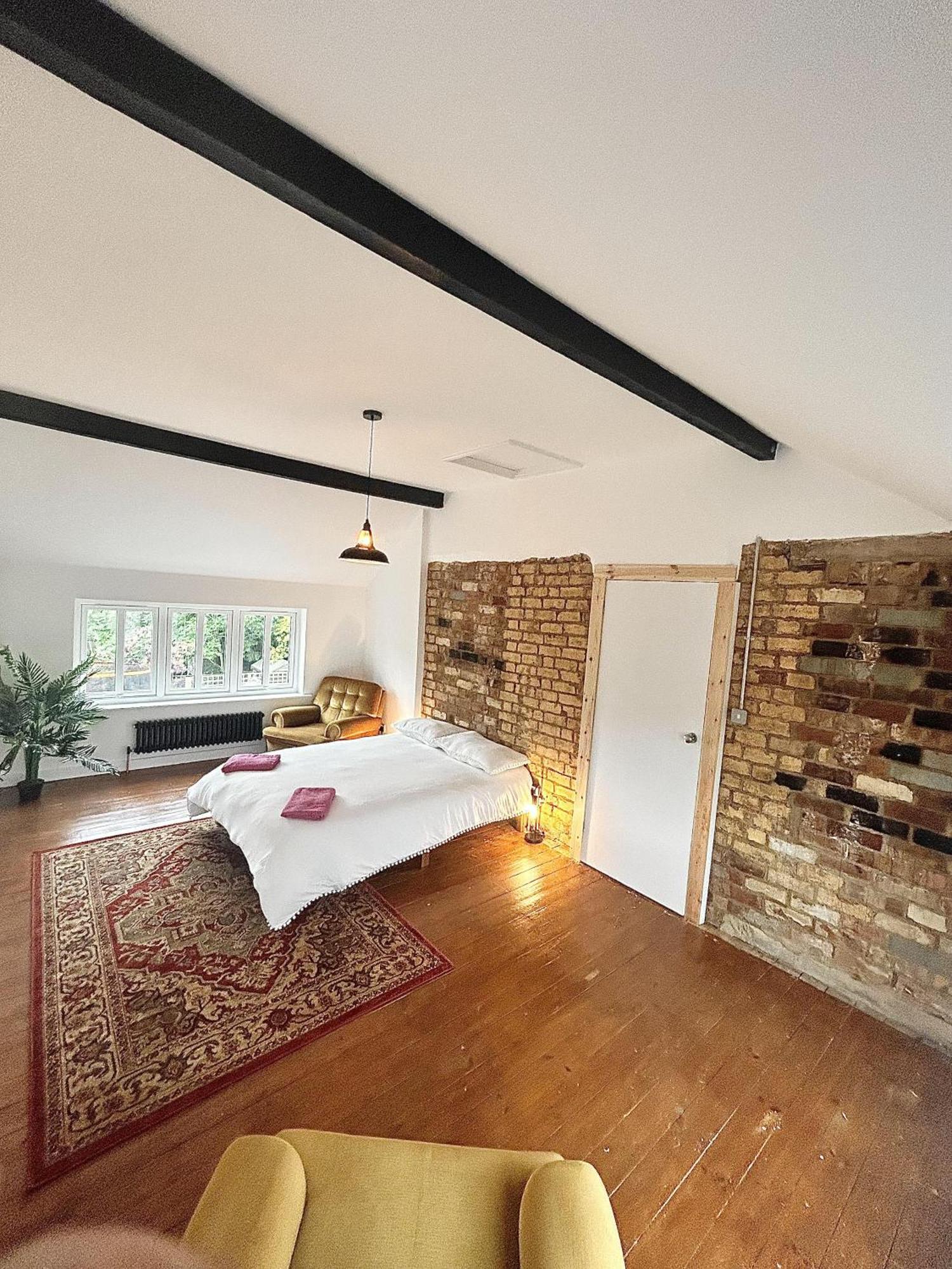 Oasis - 4 Bedroom House
